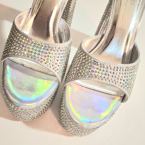 Olivia Ferguson Crystal‎ Platform Heels 7/7.5 - Picture 5 of 12